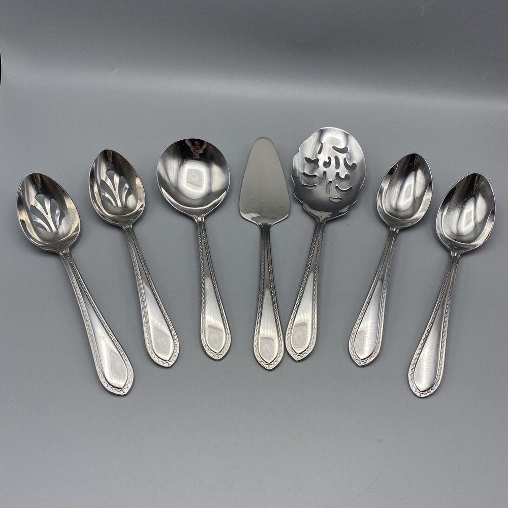 Reed & Barton HELENA MARIA Stainless Flatware 8pcs Serving‎ Spoons Macaroni Pie